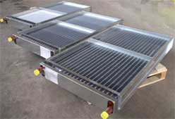 Медно-алюминиевые биметаллические радиаторы сушильной камеры подготовленные для сборки блоков.